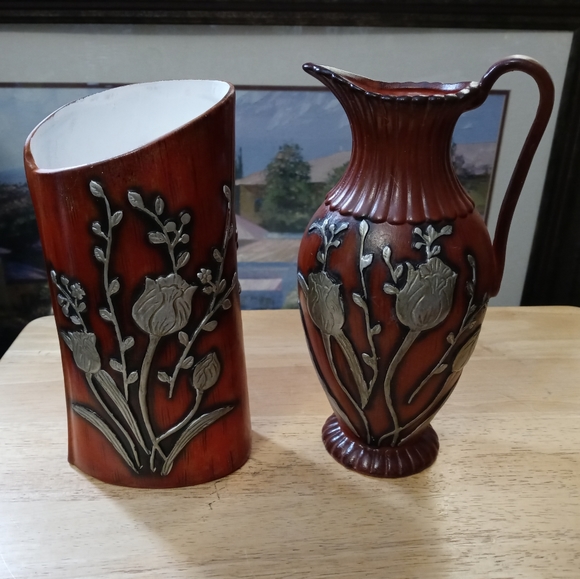 🏫2 VINTAGE FLORAL POTTERY VASE🏬🎋SIZE 8"×4"& 8.5"×4",ART NOUVEAU FLORAL DECOR. - Picture 9 of 12